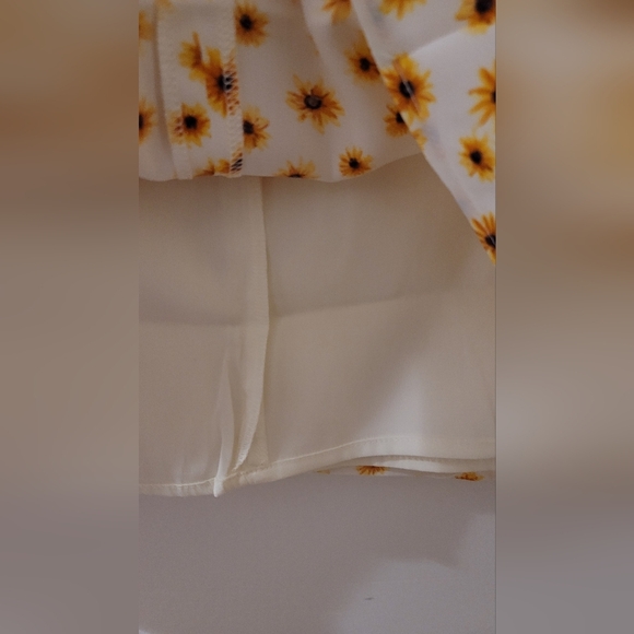 Anthropologie WeWoreWhat Mini Slip Skirt Ditsy Daisies in Ivory‎ Multi, XS - Picture 8 of 9